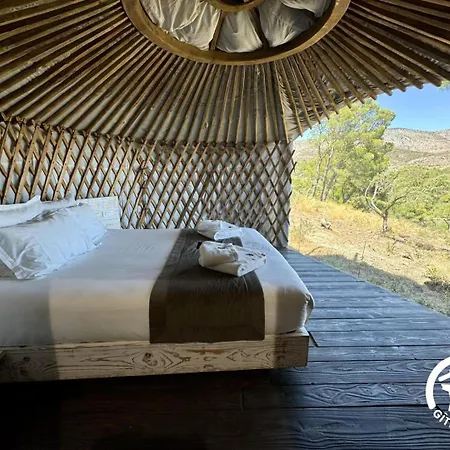 2 - Nomade De L' Extreme Ferienhaus *